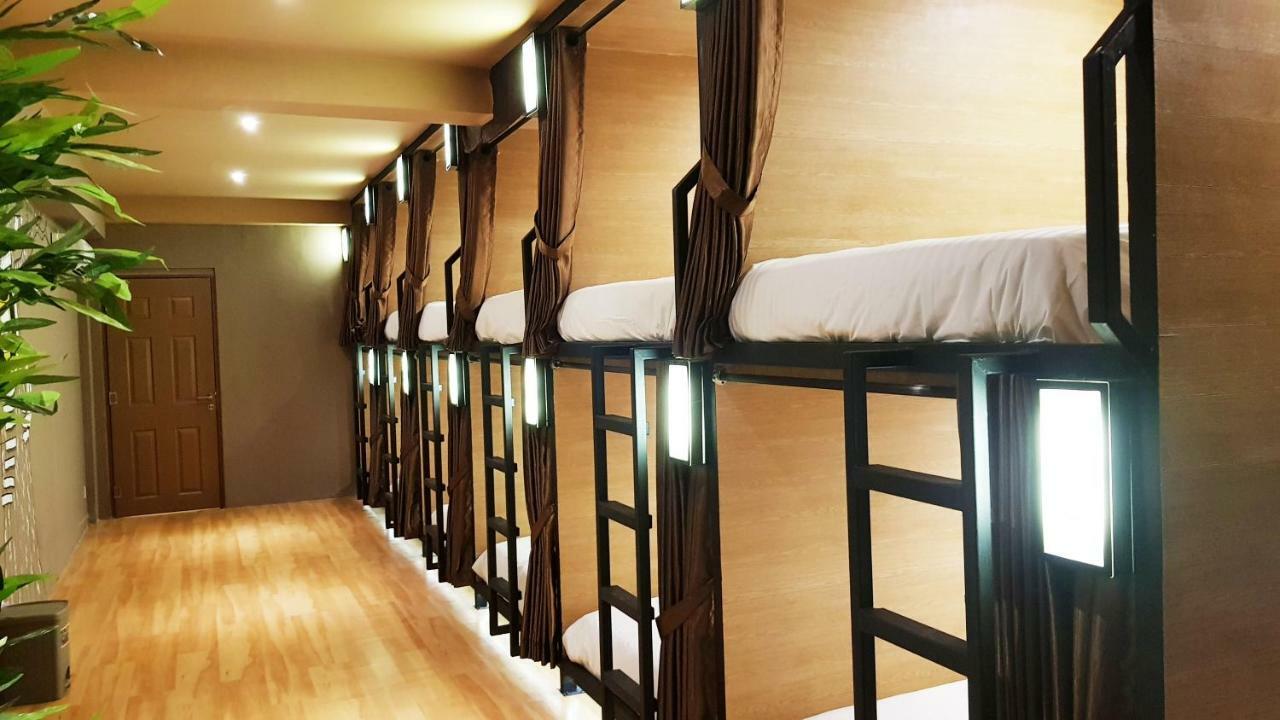 Хостел Vk Pods Бандунг Экстерьер фото